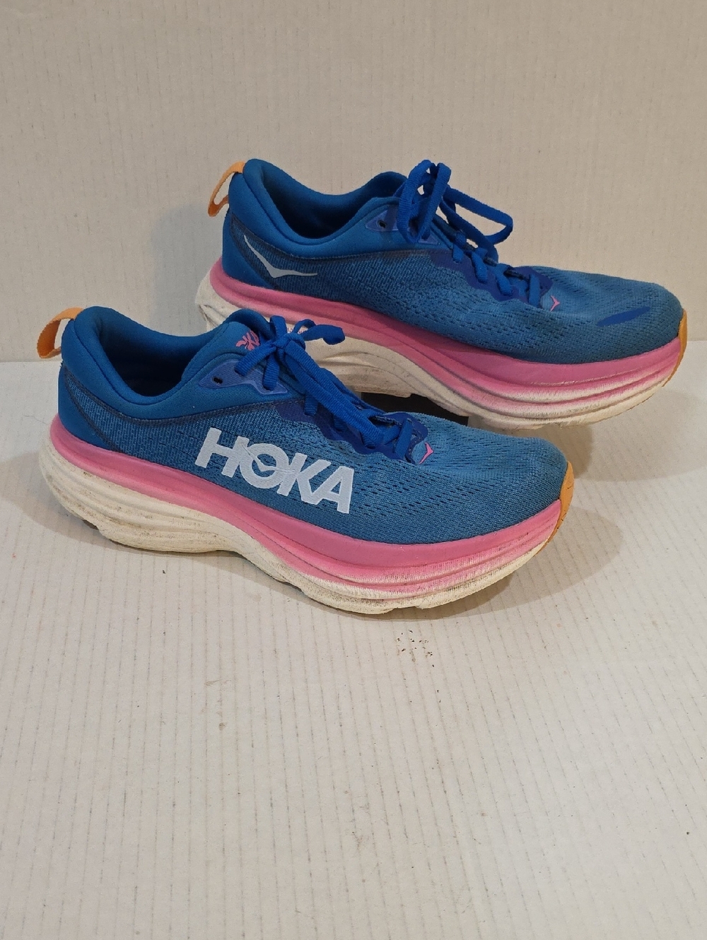 Hoka Bondi 8 Women's Blue and Pink Athletic Running Shoes Size 8.5 B